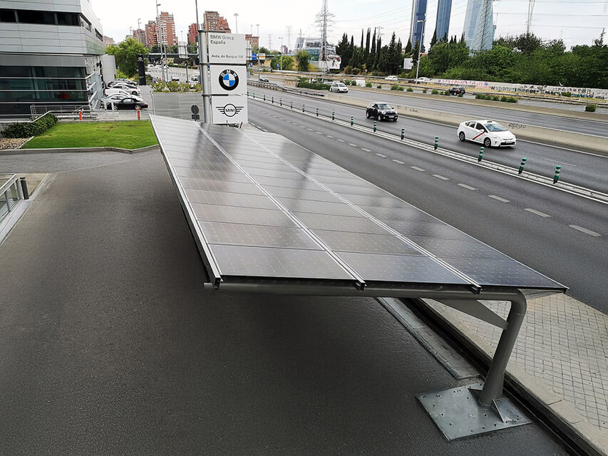 imagen marquesina fotovoltaica Porsche - Ruano energía