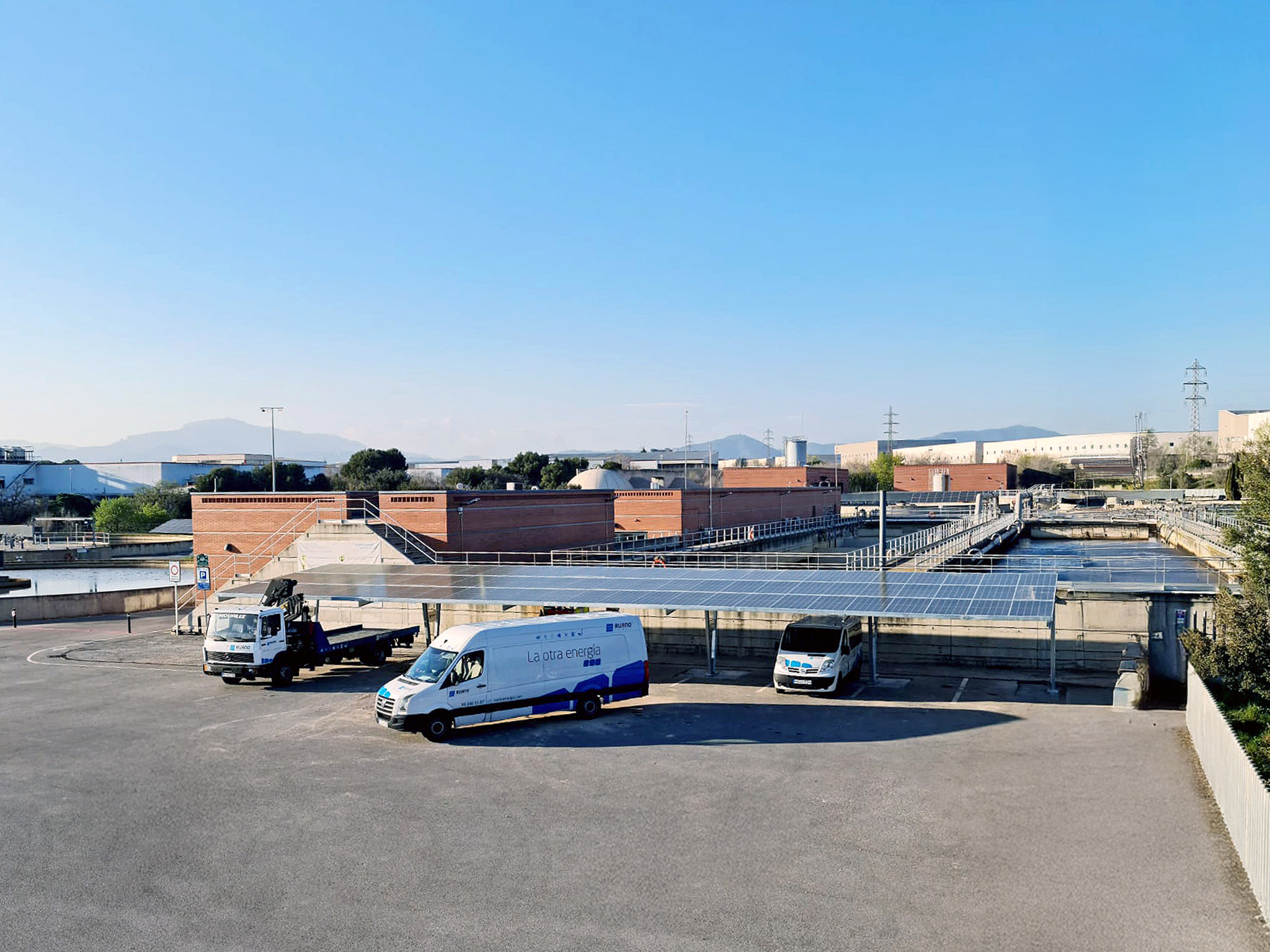 Imagen instalación fotovoltaica aiguas de Sabadell - Ruano energía