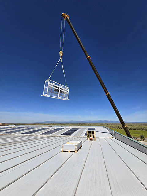 Imagen instalación solar fotovoltaica Laboratorios Indas - Ruano energía